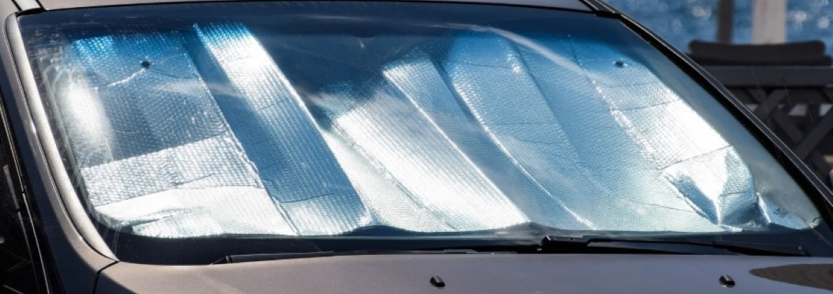 Эксперт объяснила, как парковаться в жару, чтобы машина не «испарилась»